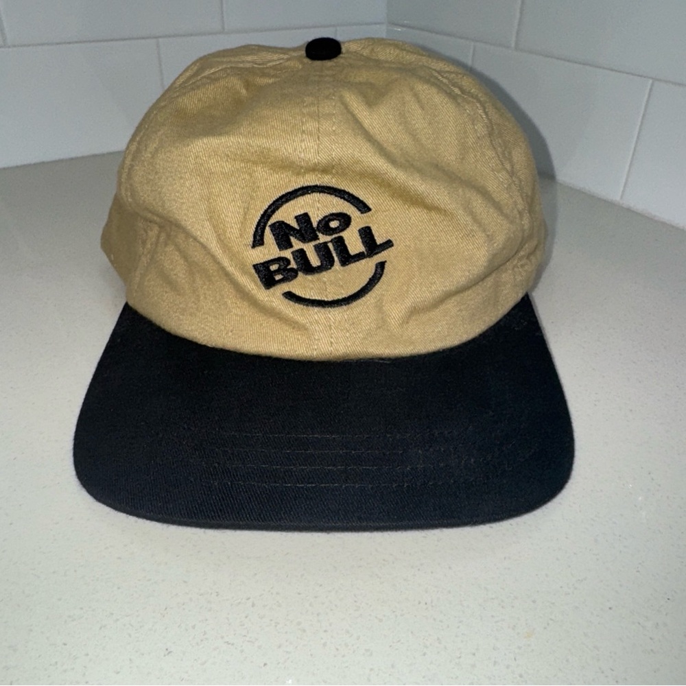 No Bull Tan and Black Cap